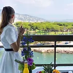 Pullman Cannes 호텔 4*