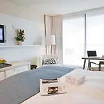 Pullman Cannes 4*
