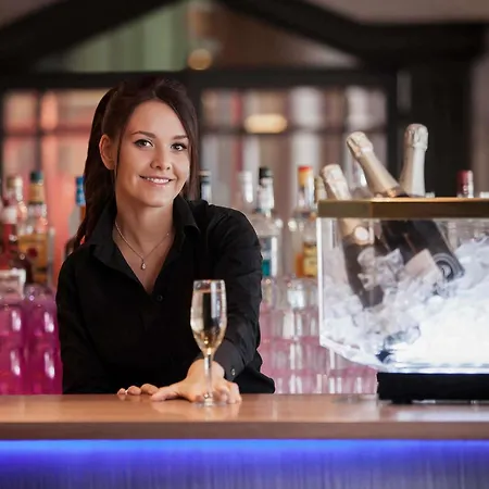 Hotel Pullman Cannes Mandelieu