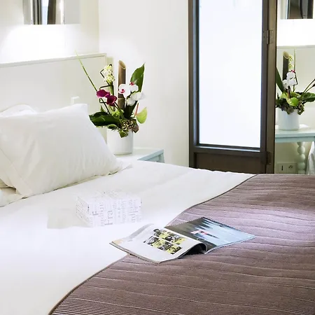 Pullman Cannes 4*
