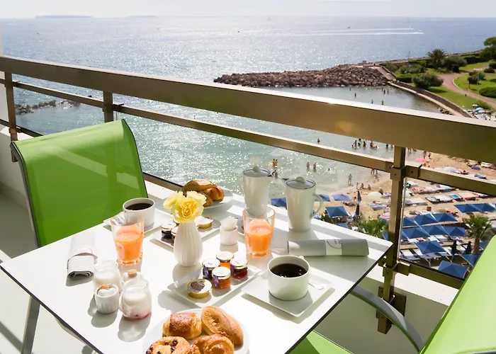 Szálloda Pullman Cannes 4*