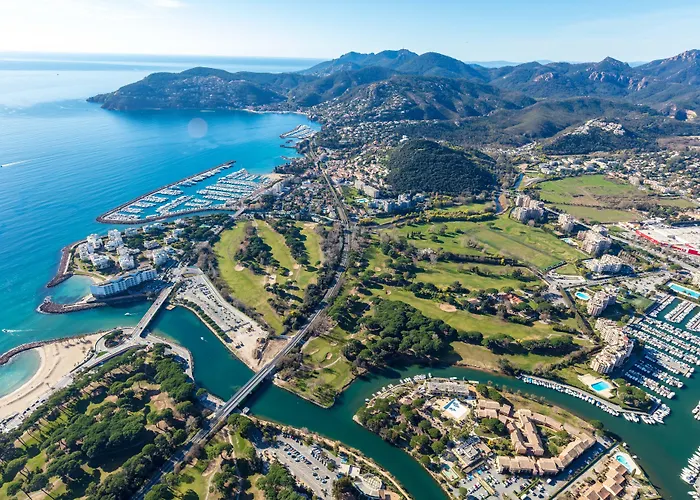 Pullman Cannes Отель 4*