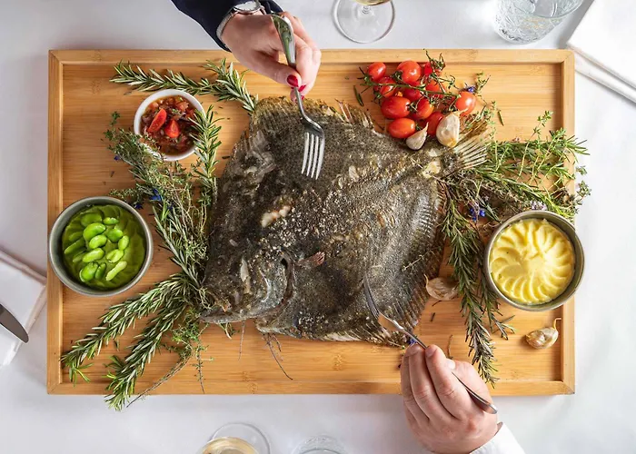 Отель Pullman Cannes Мандельё-ла-Напуль