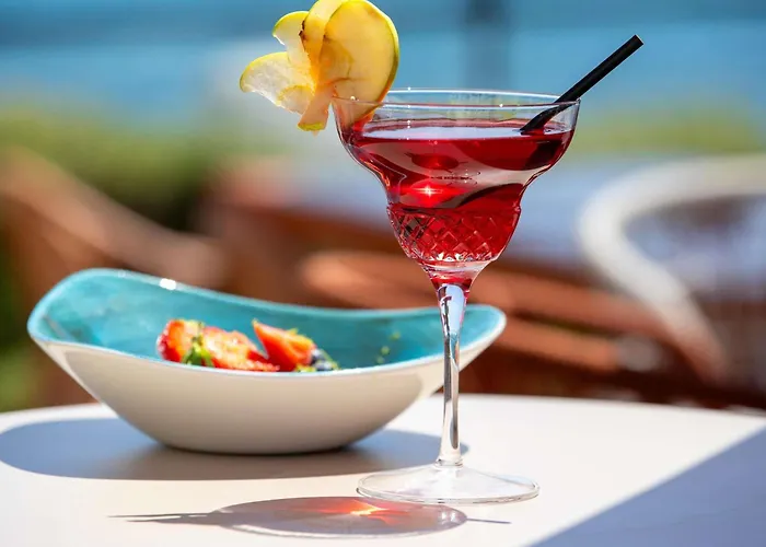 Pullman Cannes 4*