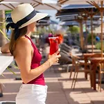 ホテル Pullman Cannes 4*