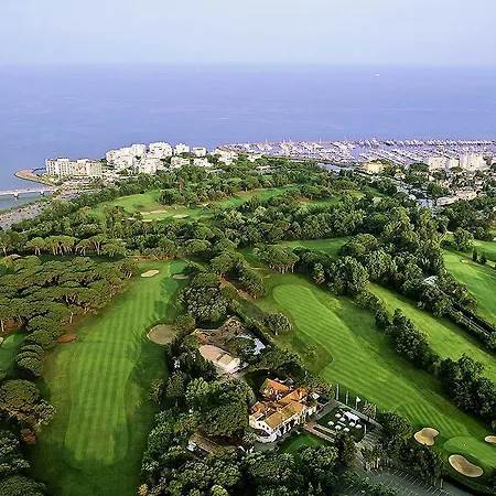 Pullman Cannes Royal Casino Hotel 4*