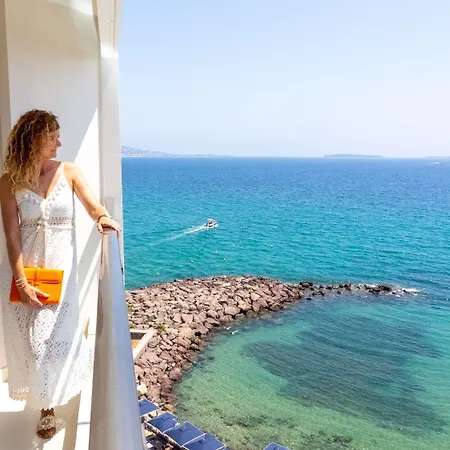 Pullman Cannes Royal Casino Hotel 4*
