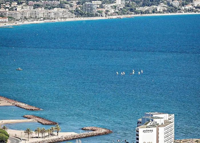 Pullman Cannes Szálloda 4*